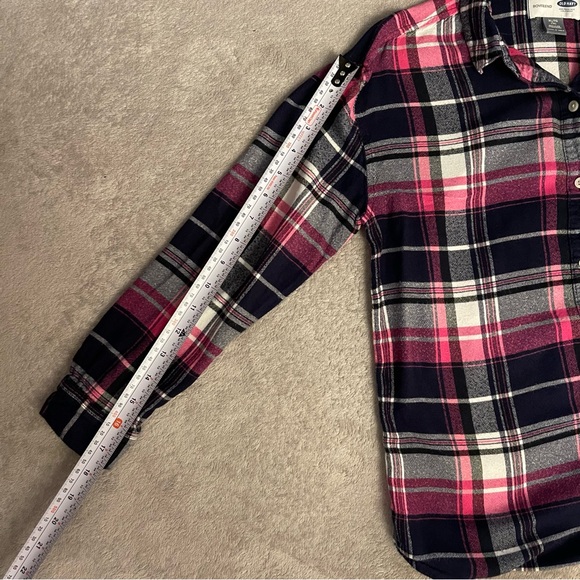 Old Navy Pink and Black Plaid Shirt - Picture 5 of 11
